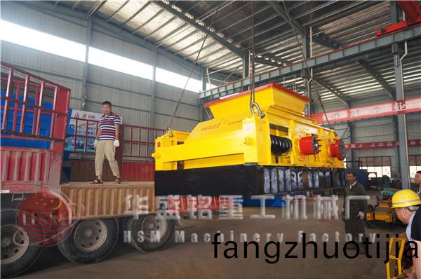 雙(shuang)齒(chi)輥(gun)破(po)碎(sui)機(ji)