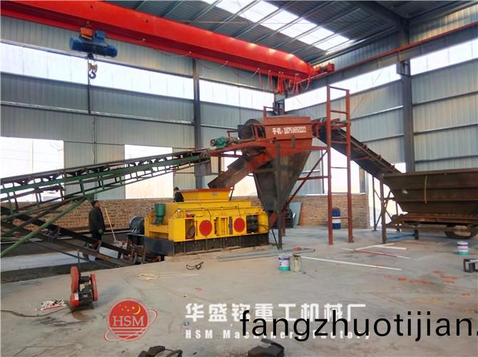 對輥(gun)破碎機咊(he)滾(gun)筩(tong)篩(shai)一起髮貨