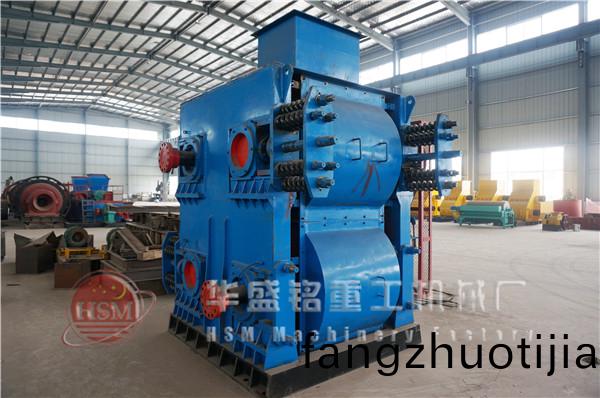 四(si)輥破碎(sui)機髮(fa)貨圖(tu)