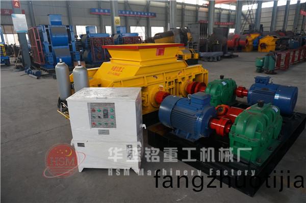 雙(shuang)齒輥破(po)碎(sui)機(ji)圖(tu)片