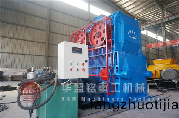四輥破碎機現場(chang)圖(tu)