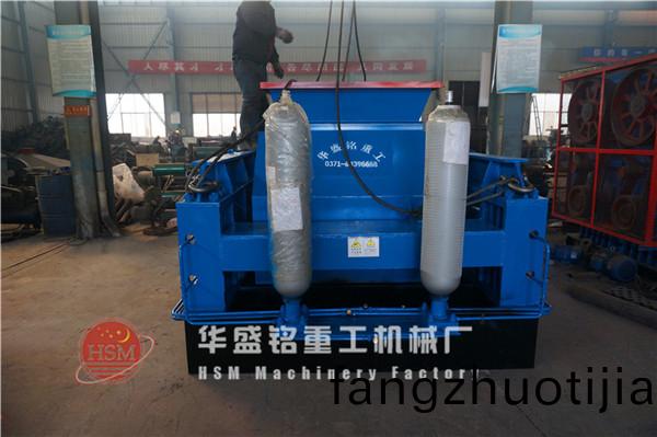對輥破(po)碎機圖(tu)片