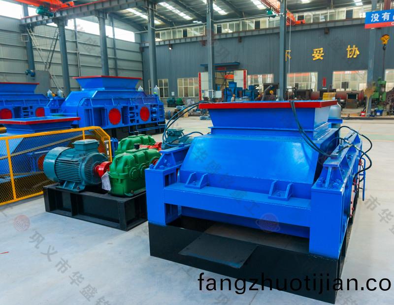 對輥(gun)破(po)碎機(ji)