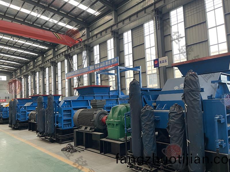 河(he)卵(luan)石製砂(sha)機