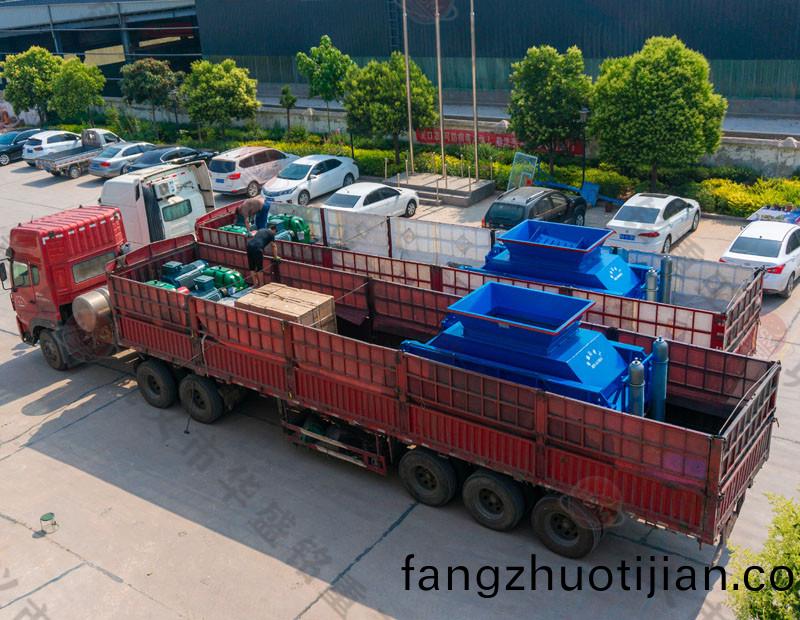 雙齒輥破(po)碎機