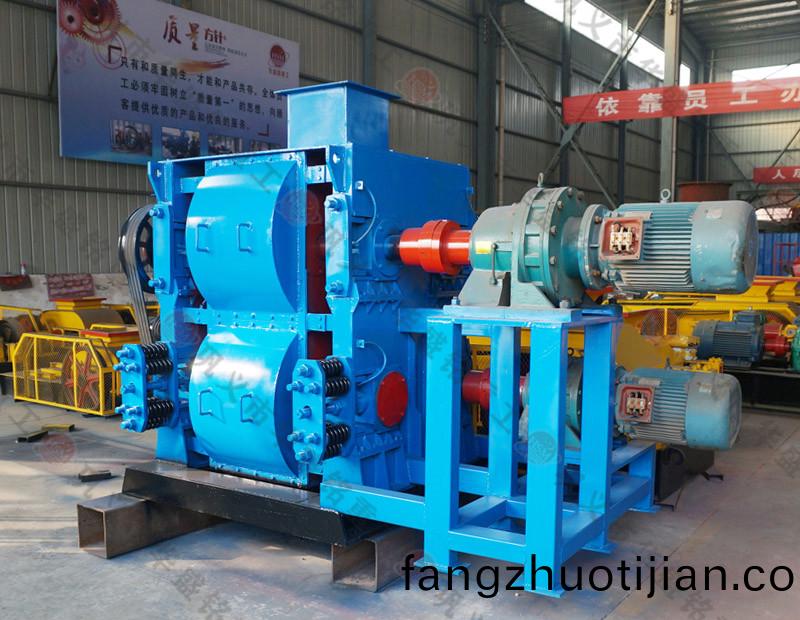 四輥(gun)破(po)碎機(ji)