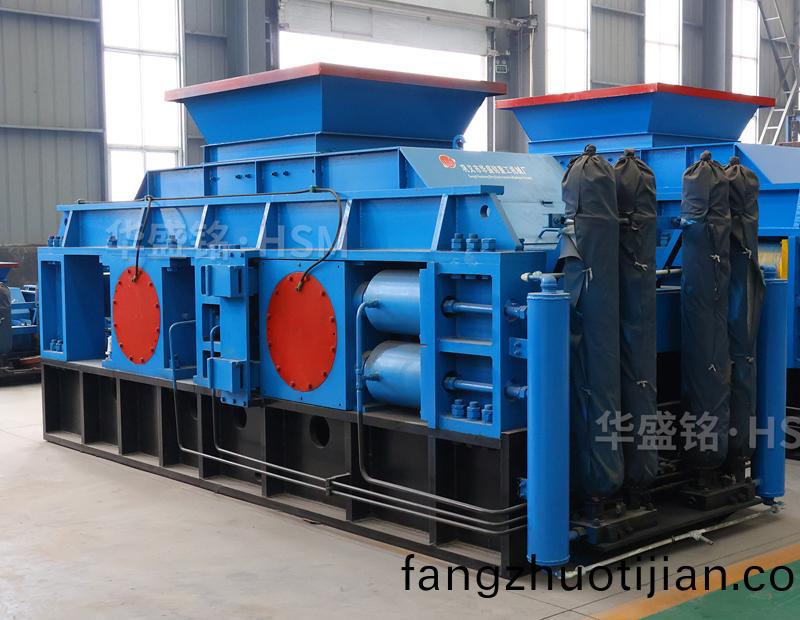 大(da)型液(ye)壓(ya)對(dui)輥製砂機(ji)